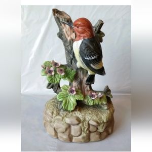Royal Crown Bird Music Box